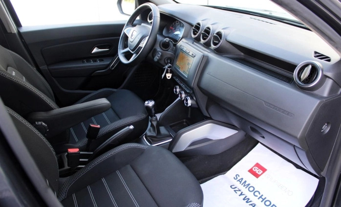 Dacia Duster cena 59900 przebieg: 78109, rok produkcji 2019 z Nysa małe 379